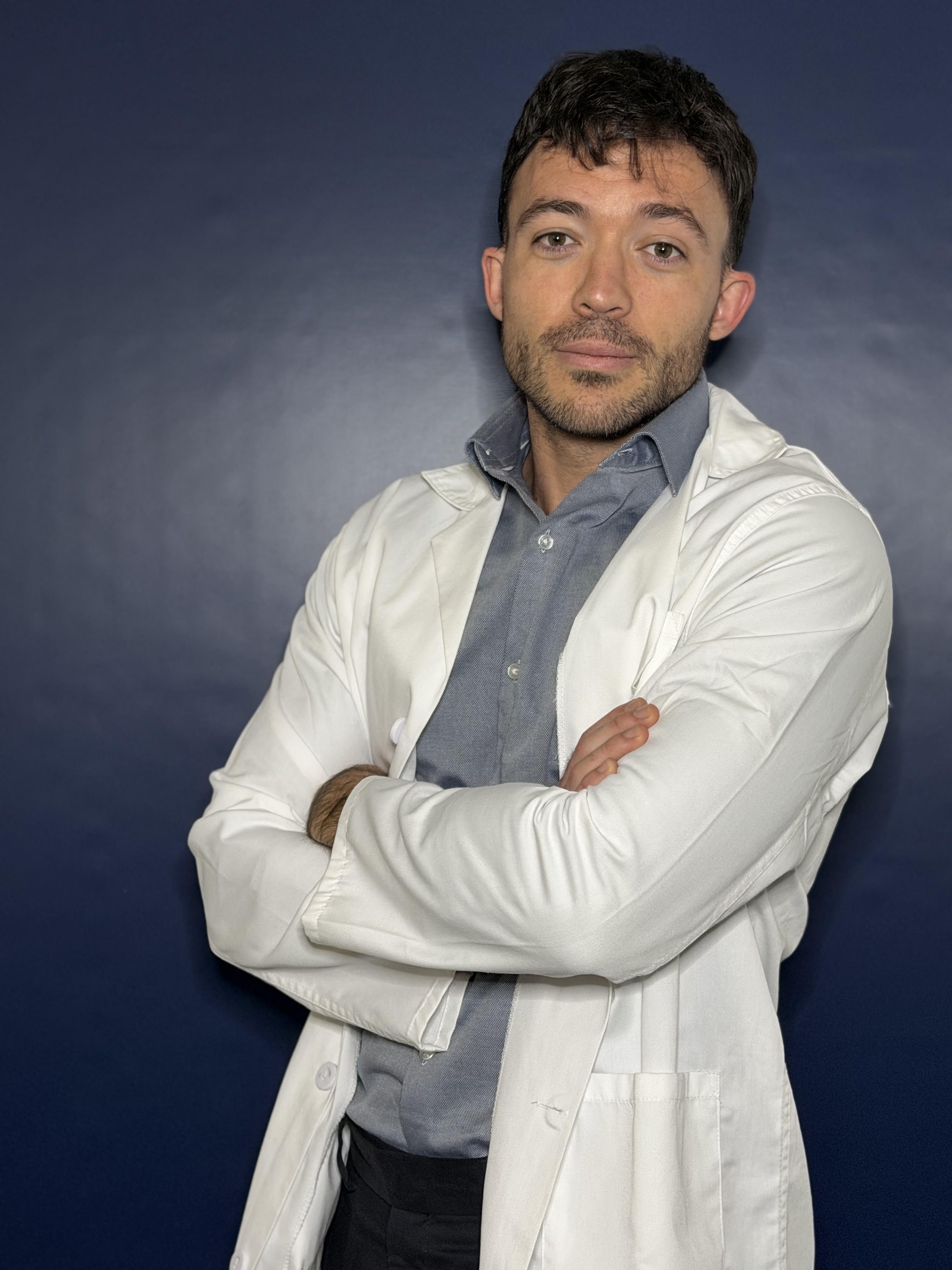 Dr. Asenjo cirujano plástico Granada